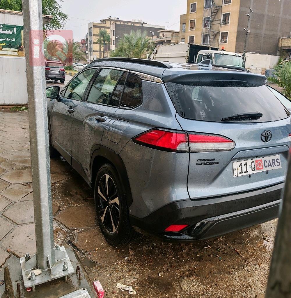 تۆیۆتا کۆرۆلا کرۆس